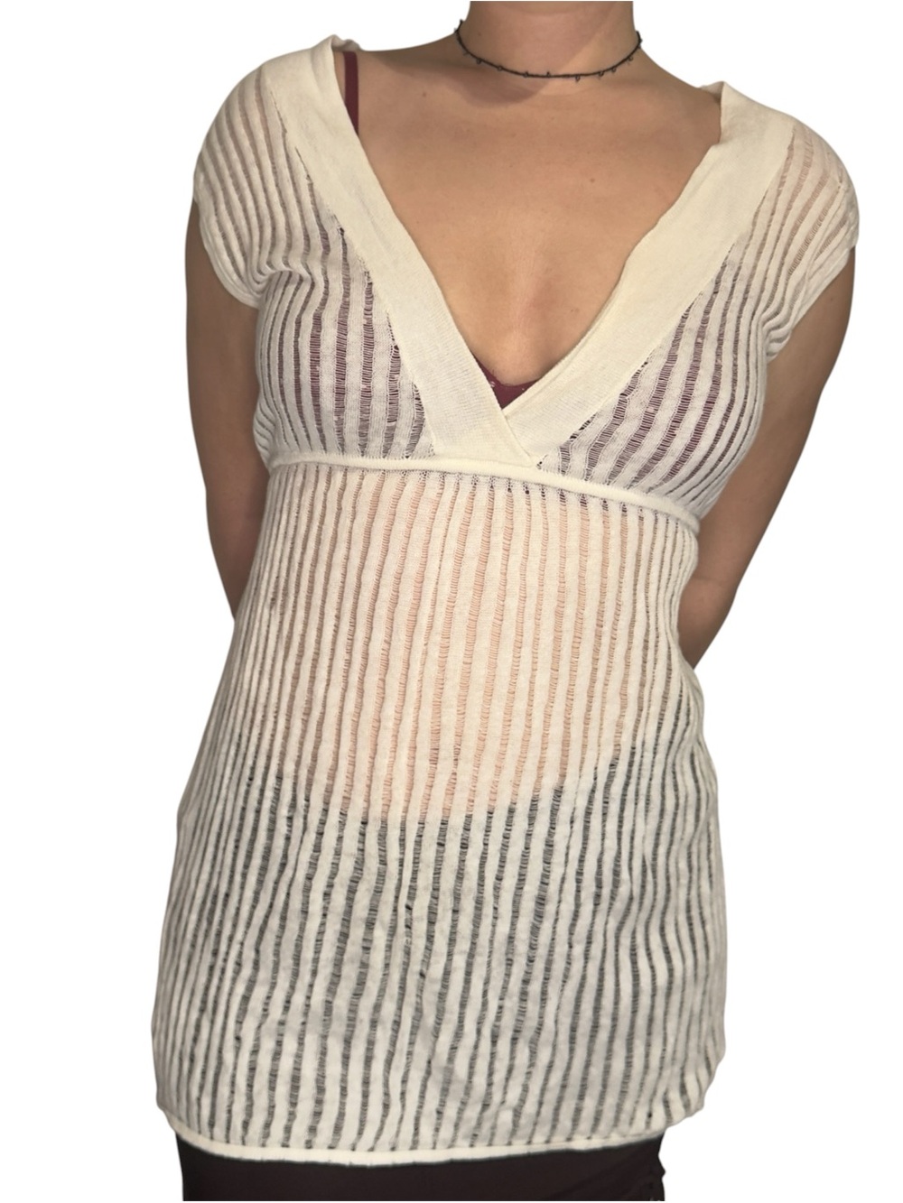 Vintage Cream Knit V‑Neck Short Sleeve top